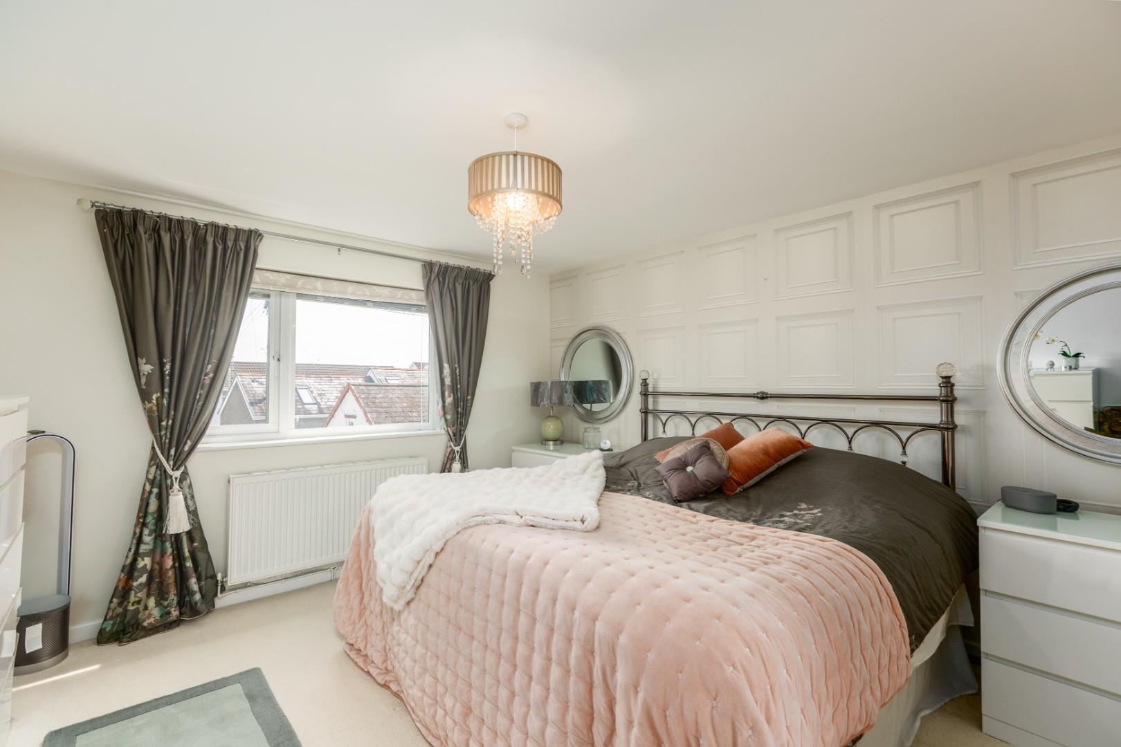 Woodville Road, Mumbles, Swansea, SA3 4AD
